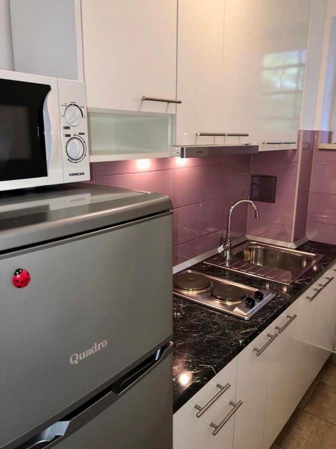 Apartmani “Kresimir” Omis Luaran gambar