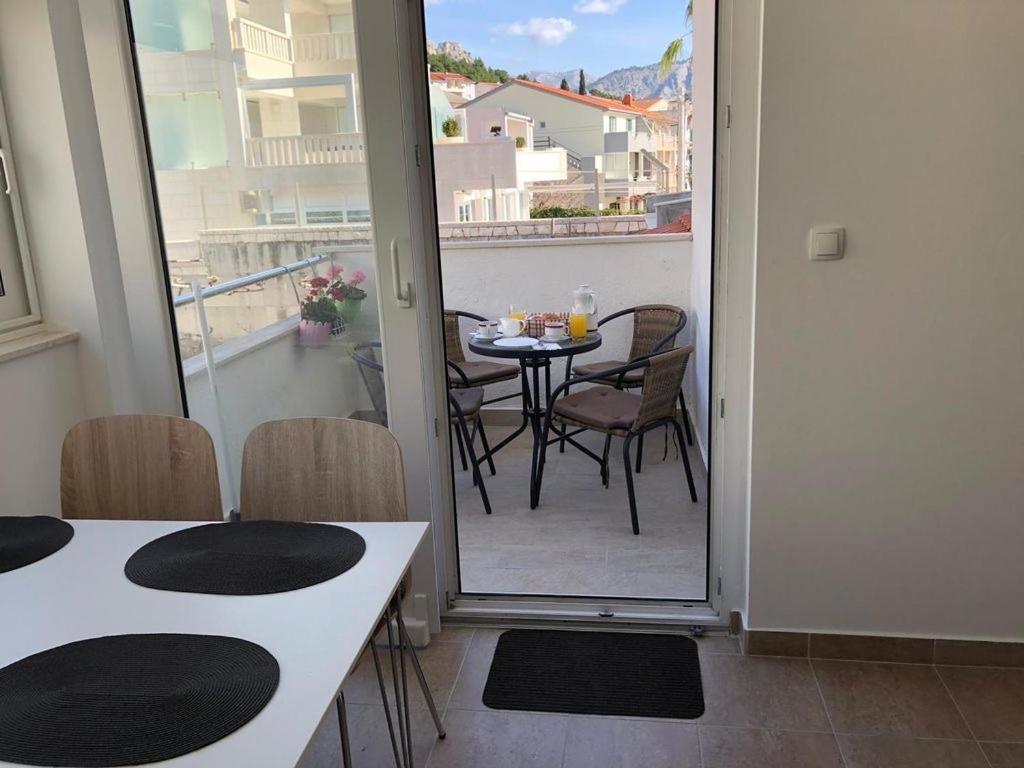 Apartmani “Kresimir” Omis Luaran gambar