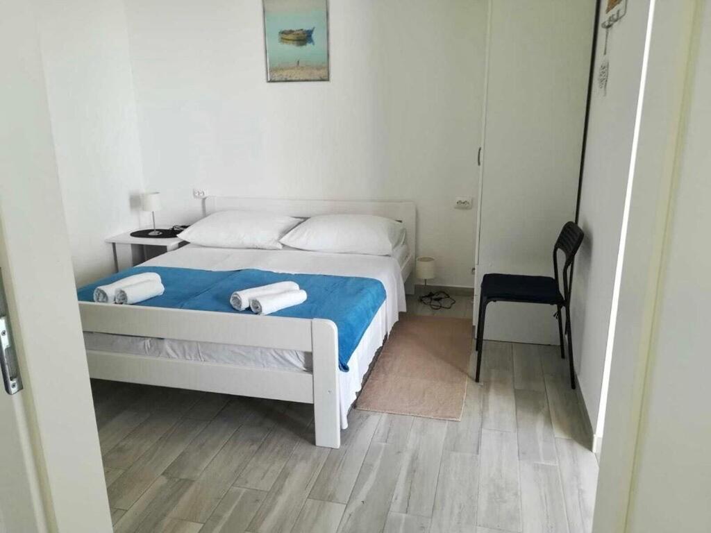 Apartmani “Kresimir” Omis Luaran gambar