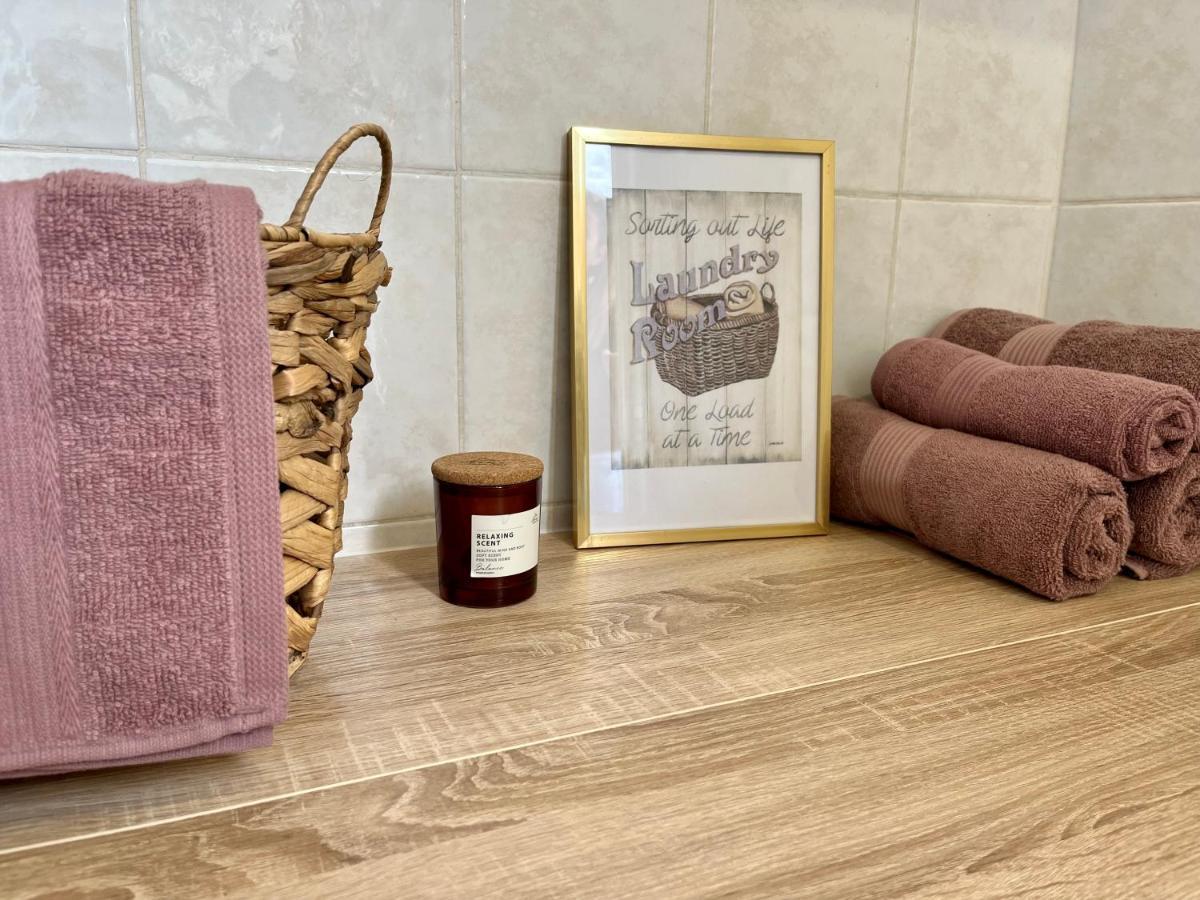 Apartmani “Kresimir” Omis Luaran gambar