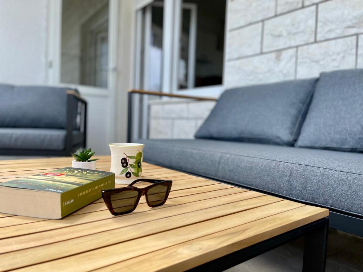 Apartmani “Kresimir” Omis Luaran gambar