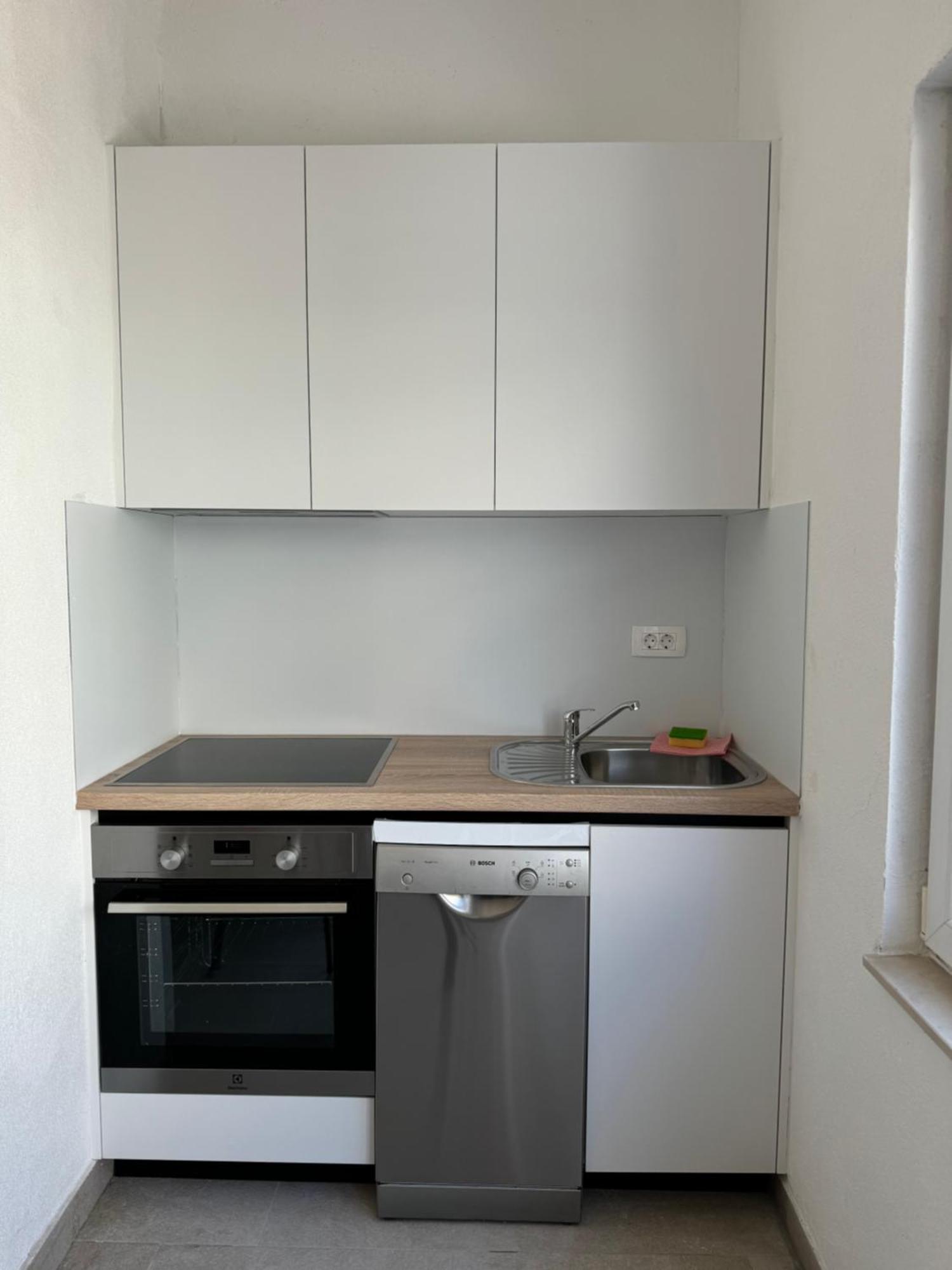 Apartmani “Kresimir” Omis Luaran gambar